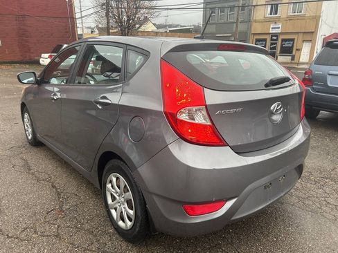 Used 2013 Hyundai Accent GS image 7