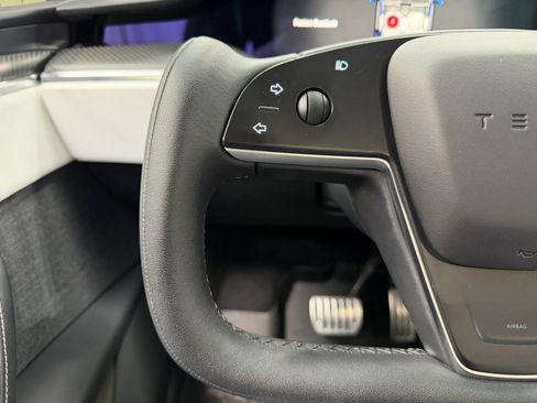 Used 2023 Tesla Model X Plaid AWD/4WD image 34