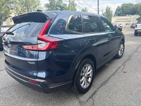 Used 2025 Honda CR-V EX-L image 3