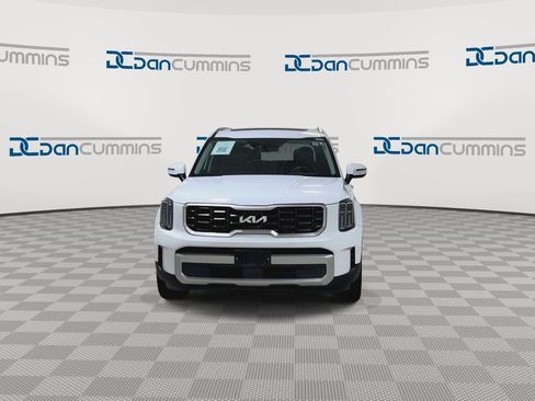 Used 2025 Kia Telluride S AWD/4WD image 3