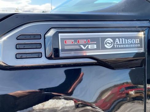 Used 2024 GMC Sierra 2500 AT4 w/ Technology Package image 18