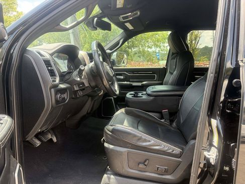 Used 2019 RAM 2500 Laramie AWD/4WD image 4