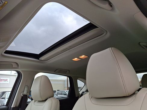 Used 2019 MAZDA CX-5 Touring image 16