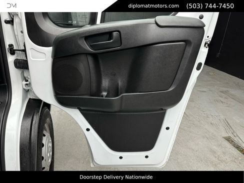 Used 2023 RAM ProMaster 2500 image 18