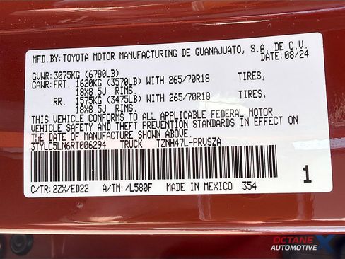 Used 2024 Toyota Tacoma TRD Pro AWD/4WD image 33