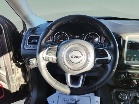 Used 2019 Jeep Compass Trailhawk w/ Cold Weather Group AWD/4WD image 20