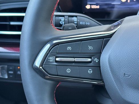 New 2026 Chevrolet Traverse RS w/ LPO, Floor Liner Package FWD image 30