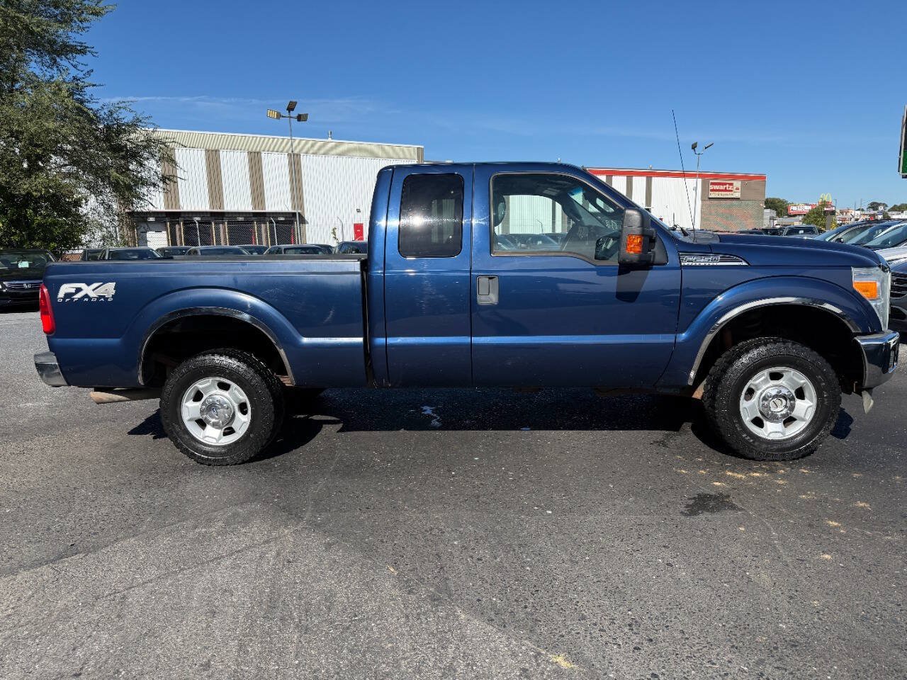 Used 2012 Ford F250 XLT AWD/4WD image 4
