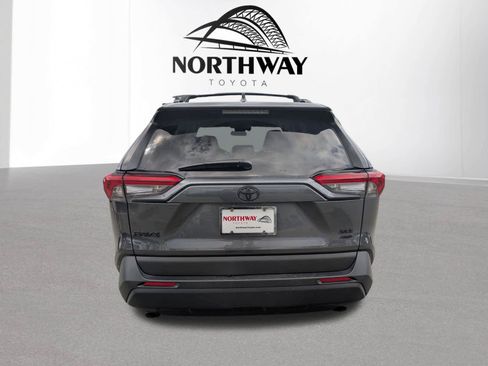 Used 2024 Toyota RAV4 XLE w/ Weather Package AWD/4WD image 4