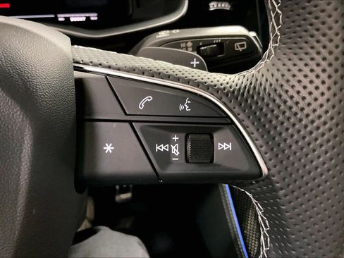 Used 2023 Audi SQ8 Prestige w/ Prestige Package image 20