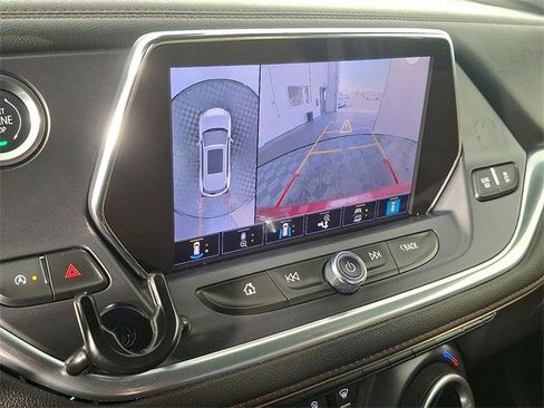 Used 2021 Chevrolet Blazer Premier w/ Driver Confidence II Package image 4