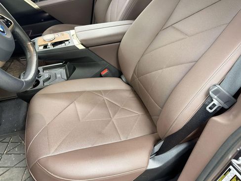 Used 2023 BMW iX M60 w/ Executive Package image 13