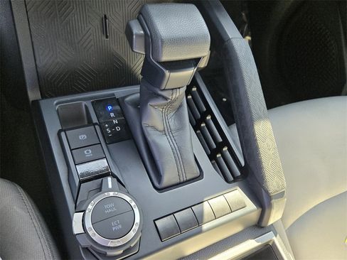 Used 2024 Toyota Tacoma SR5 image 20