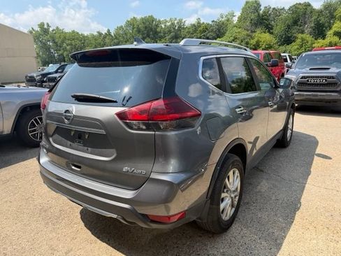 Used 2019 Nissan Rogue AWD image 4