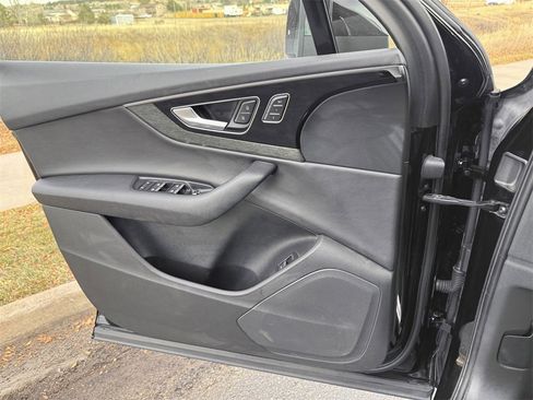 Used 2017 Audi Q7 2.0T Premium Plus w/ Premium Plus Package image 15