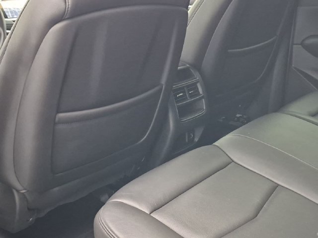 Used 2019 Cadillac XT5 Luxury AWD/4WD image 23