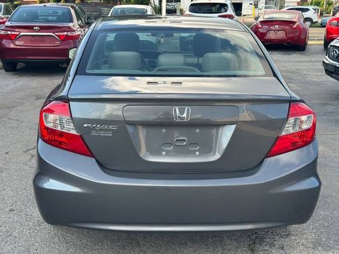Used 2012 Honda Civic LX image 9
