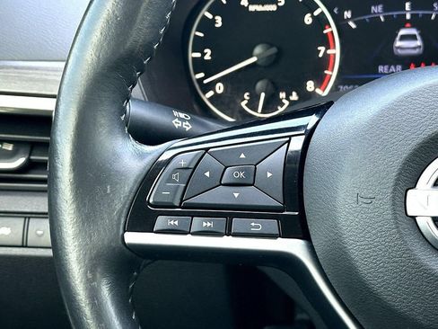 Used 2024 Nissan Altima 2.5 SV w/ SV Premium Package FWD image 24