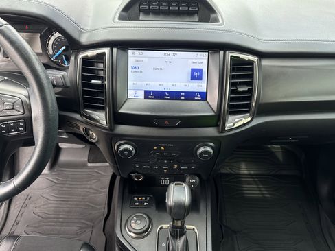 Used 2022 Ford Ranger Lariat w/ Tremor Off-Road Package image 18