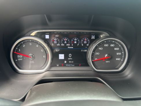 Used 2021 Chevrolet Tahoe Z71 w/ Z71 Signature Package AWD/4WD image 25