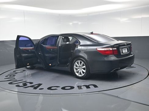 Used 2008 Lexus LS 460 RWD image 28