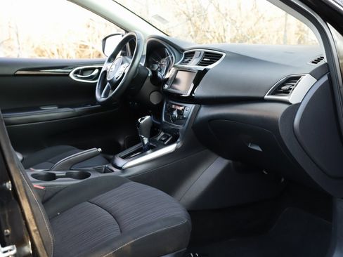 Used 2019 Nissan Sentra SV image 26