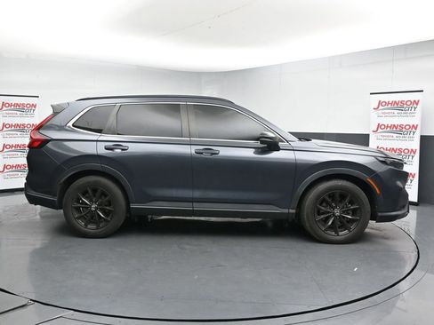 Used 2023 Honda CR-V Sport image 9
