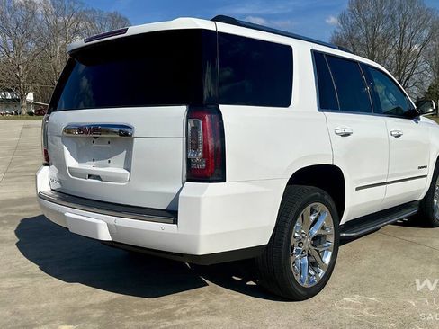 Used 2020 GMC Yukon Denali w/ Open Road Package image 6