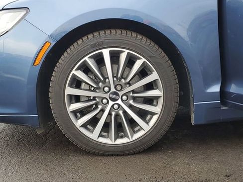 Used 2018 Lincoln MKZ Premiere FWD image 31