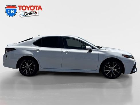 Certified 2024 Toyota Camry SE w/ Convenience Package FWD image 6