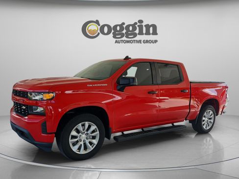 Used 2022 Chevrolet Silverado 1500 Custom w/ Safety Confidence Package RWD image 1