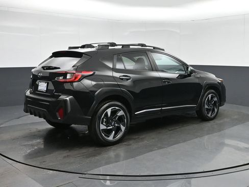 Used 2024 Subaru Crosstrek 2.5i Limited w/ Crosstrek Mirror Package AWD/4WD image 7