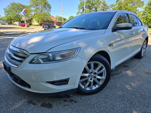 Used 2010 Ford Taurus SEL FWD image 1
