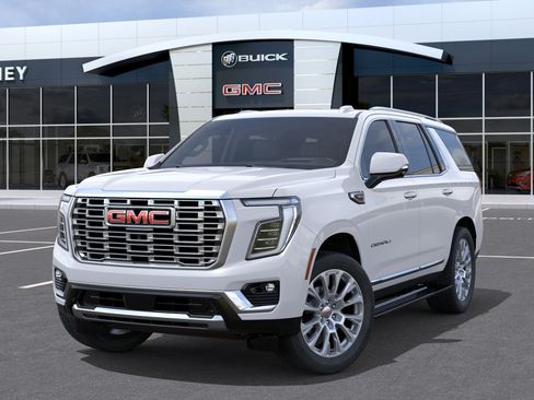 New 2026 GMC Yukon Denali w/ Denali Reserve Package AWD/4WD image 30
