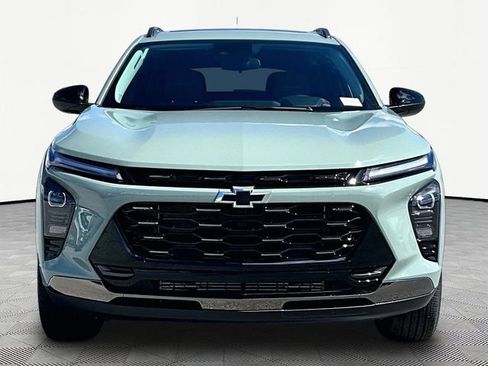 New 2026 Chevrolet Trax ACTIV w/ Sunroof Package image 2