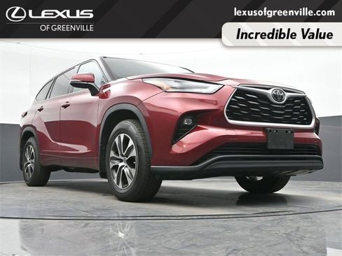 Used 2021 Toyota Highlander XLE image 37