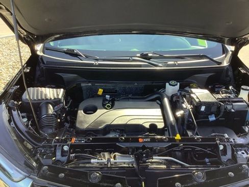 Used 2022 Chevrolet Equinox RS w/ RS Leather Package image 14