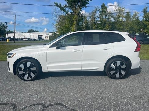 Used 2024 Volvo XC60 T8 Plus w/ Protection Package Premier AWD/4WD image 2