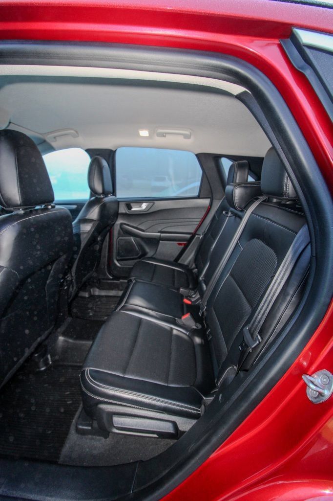 Used 2023 Ford Escape Platinum AWD/4WD image 8