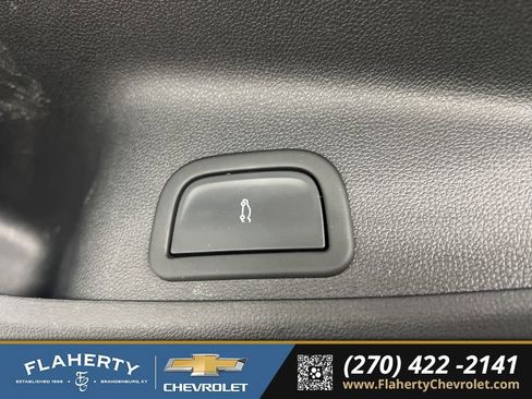 Used 2024 GMC Acadia AT4 w/ Luxury Package image 24