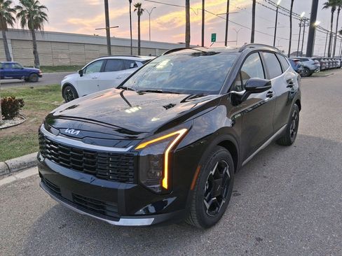 New 2026 Kia Sportage EX image 3