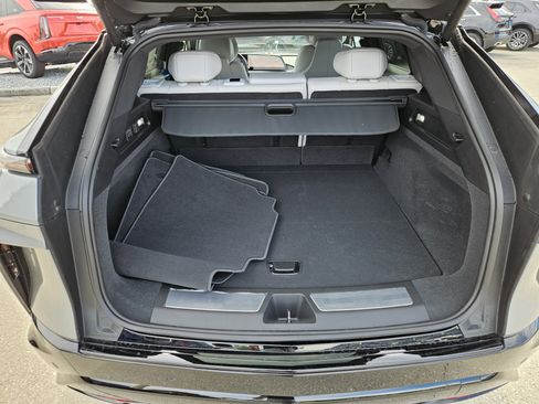 New 2025 Cadillac Lyriq Sport image 12