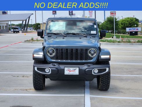 New 2026 Jeep Gladiator Sport AWD/4WD image 6