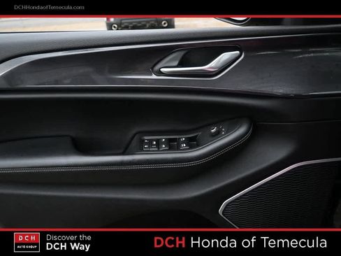 Used 2021 Jeep Grand Cherokee L Laredo w/ Luxury Tech Group I image 15