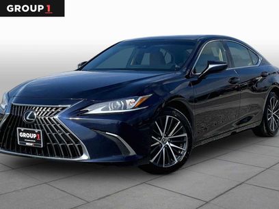 Used 2022 Lexus ES 350 w/ Premium Package
