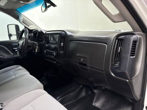 Used 2016 GMC Sierra 3500 4x4 Crew Cab w/ Sierra Convenience Package image 15