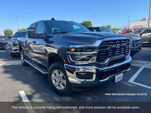 Used 2026 RAM 2500 Big Horn AWD/4WD image 8