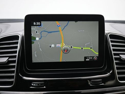 Used 2018 Mercedes-Benz GLS 450 4MATIC image 18