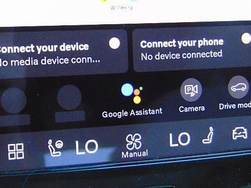 New 2026 Volvo XC40 B5 Ultra w/ Climate Package image 20