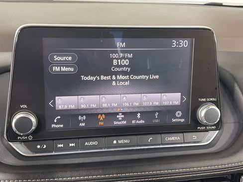 Used 2021 Nissan Rogue SV image 18